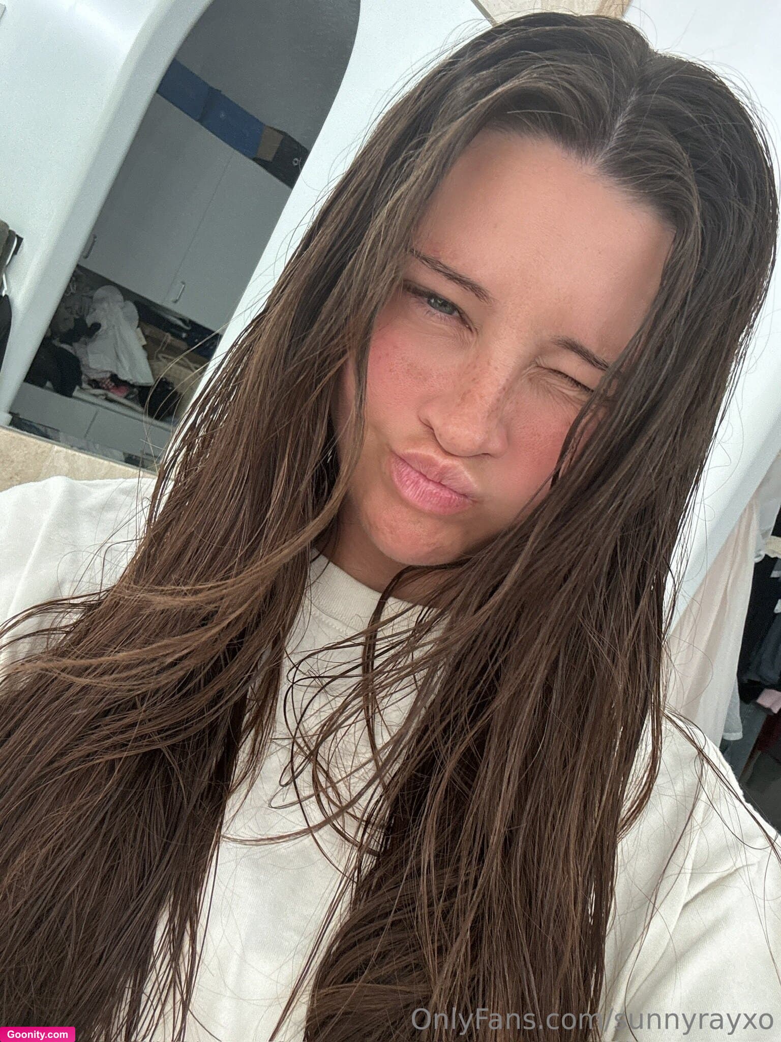 Sunny ray on OnlyFans - 😘
