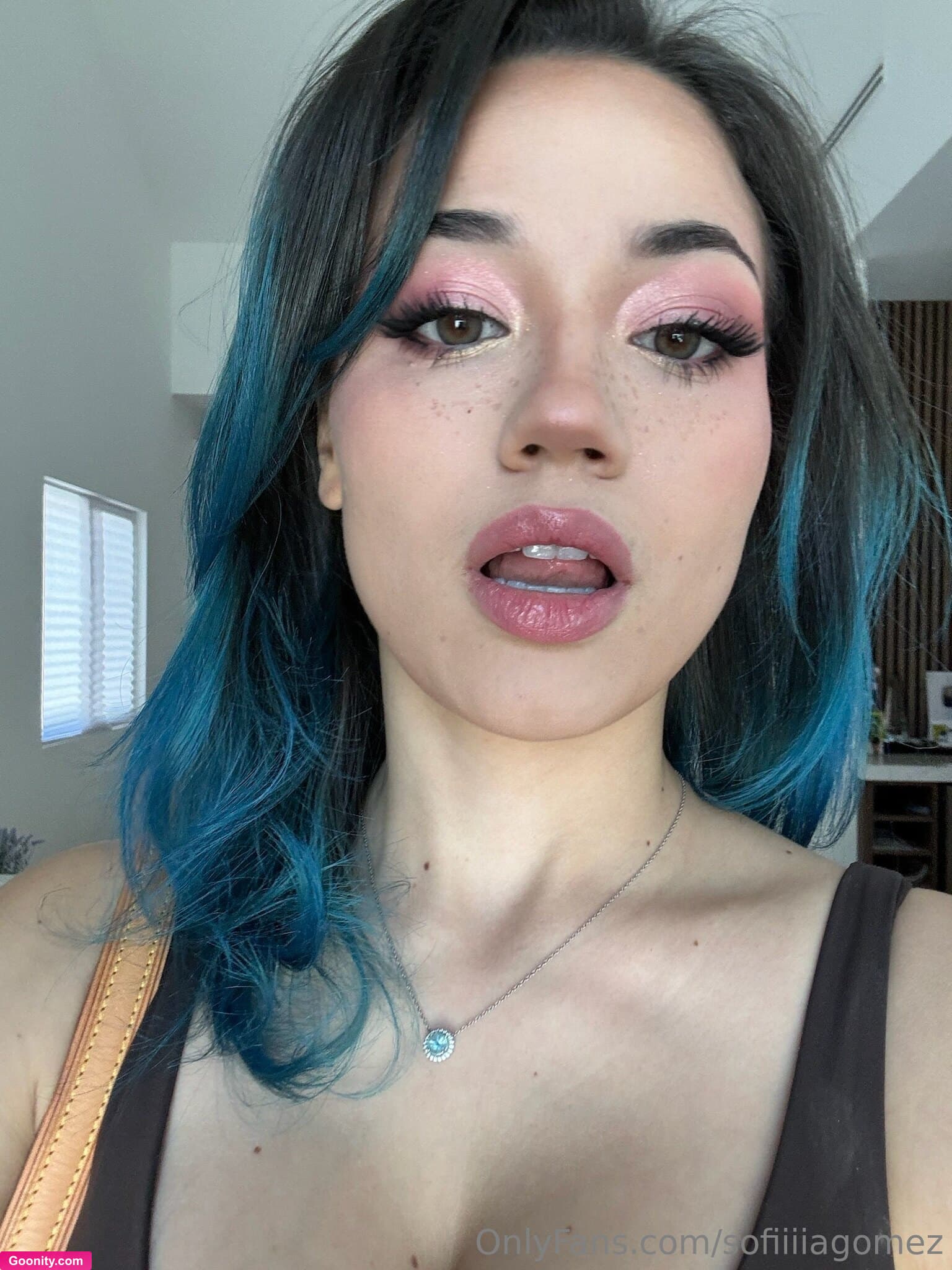 sofia gomez on OnlyFans - ໒꒰ྀིっ˕ -。꒱ྀི১