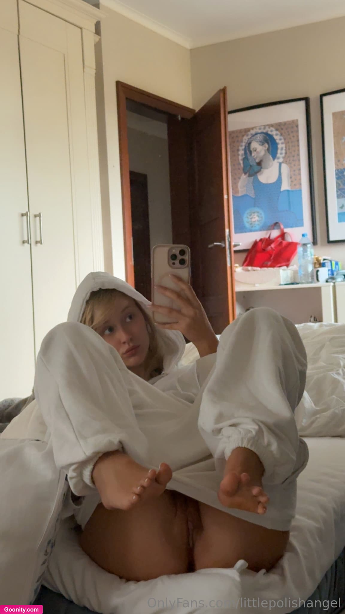 Lena Polanski on OnlyFans - Sick Princess diaries 🤧👑I am existing in bed for last 2 days, it’s honestly the worst flu I have had since I can remember. I am glad I have you to keep me company. Send me some love 💞 I hope you will have a wonderful day 💞♥️💞
