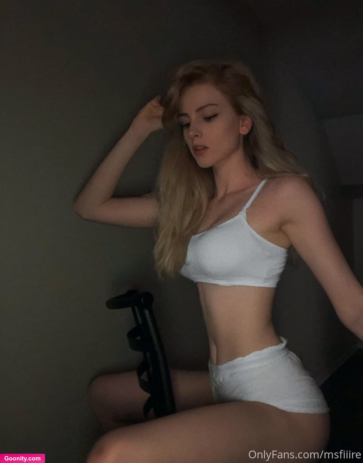 msfiiire on OnlyFans - It’s A Little Dark In Here... Perfect Lighting For A Lap Dance🥃 Lay Back Let Me Show You 🚬 💋