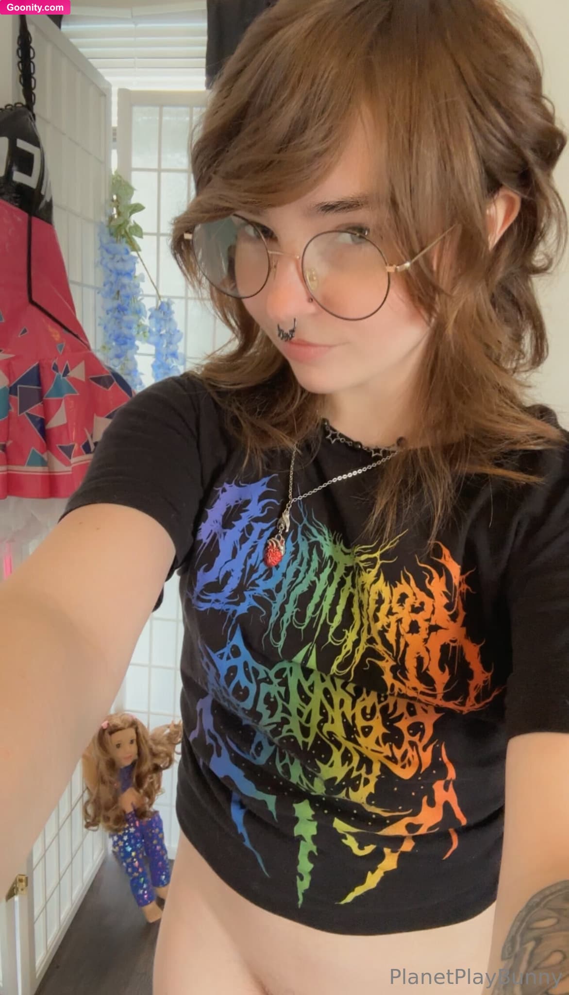 🌲 • 🐰 Bunny Boy 🐰 •🌲 HE/THEY on OnlyFans - I ain’t got no panties on 🎶✨