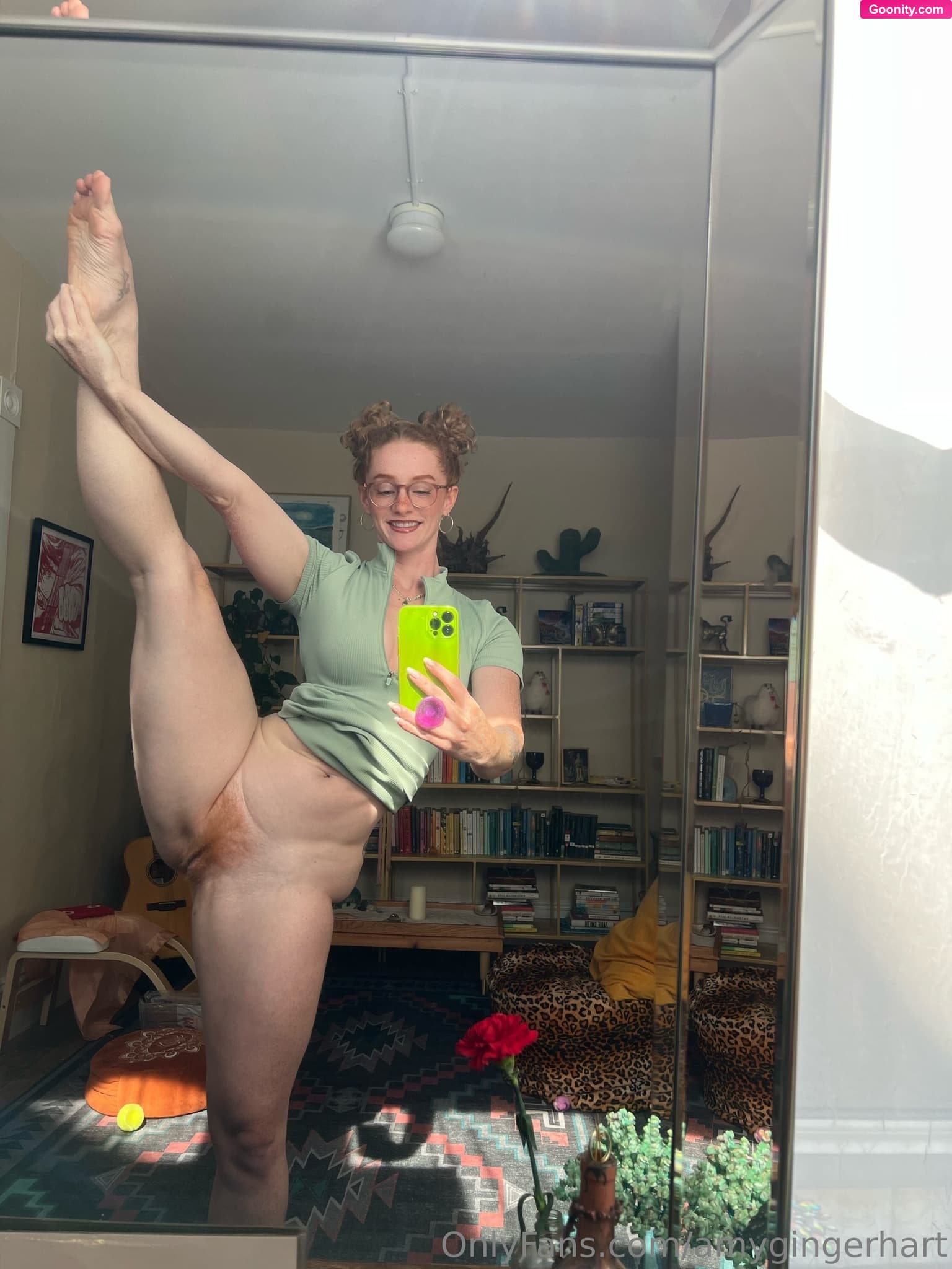 Amy Hart on OnlyFans - Don’t mind me, just taking selfies ;)