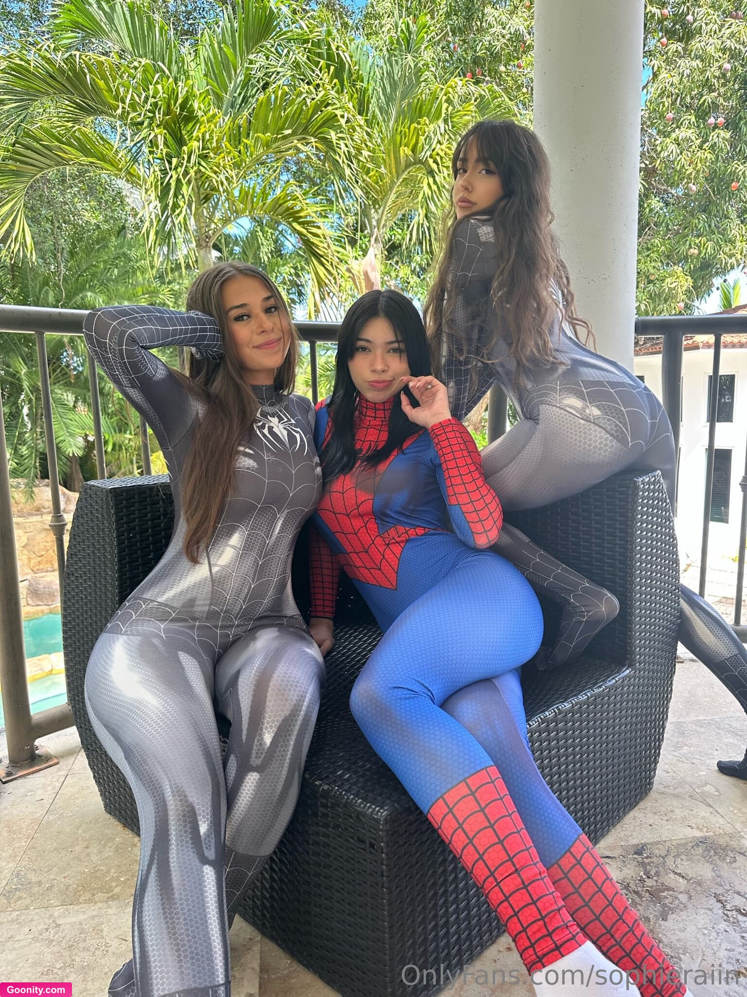 Sophie Rain on OnlyFans - it’s my sister @sierraxrain’s birthday! 🥳 (middle is @kawai..