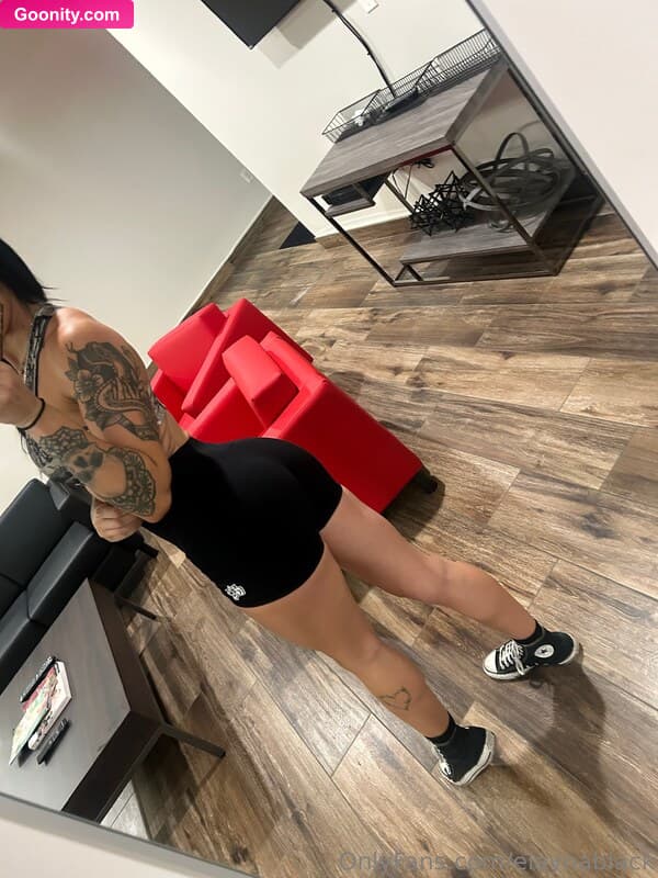 Elayna Black on OnlyFans - Photo 28