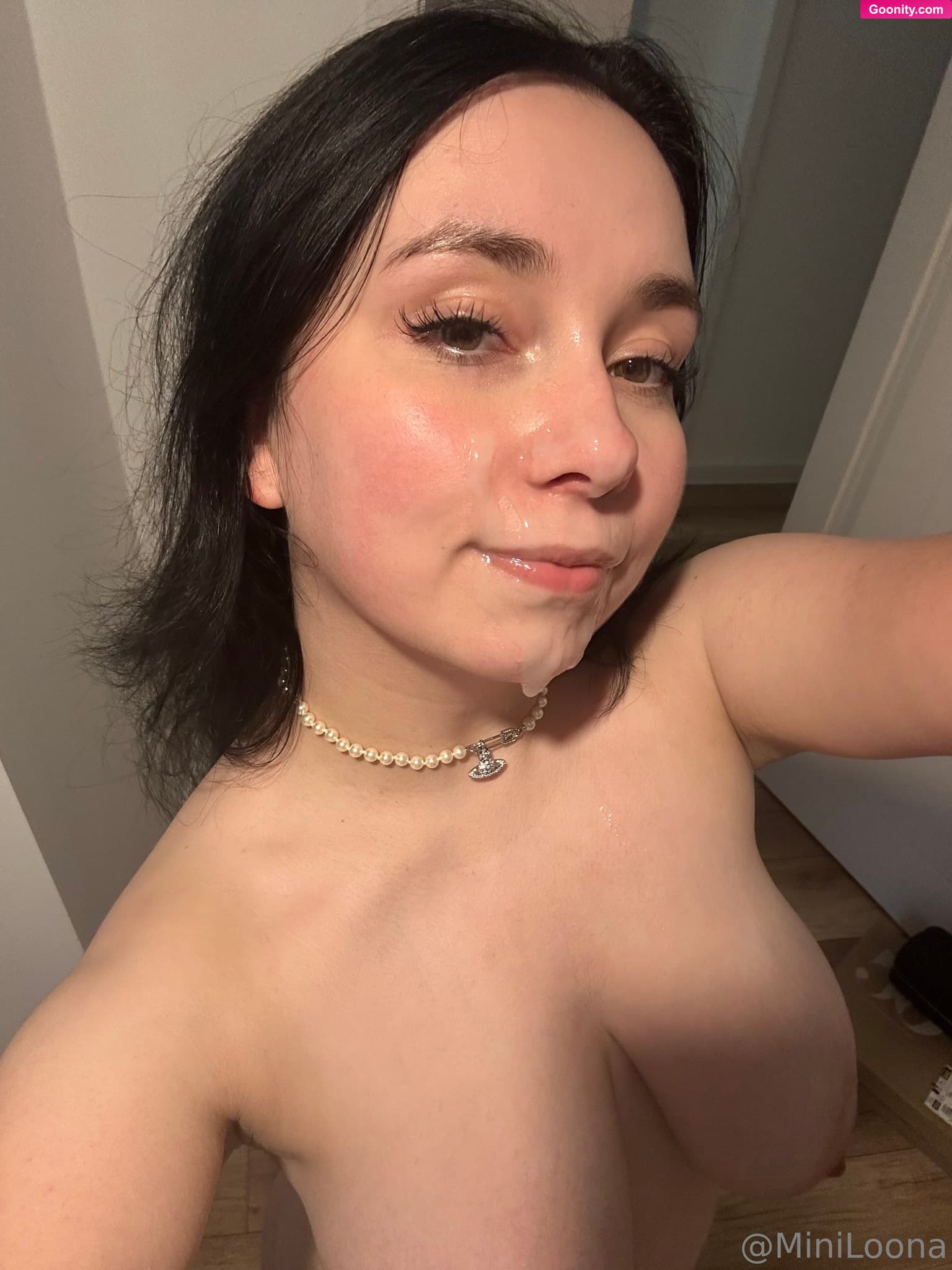 ⭐️Mini Loonaa⭐️ on OnlyFans - Do I look pretty covered in cum? 🫣