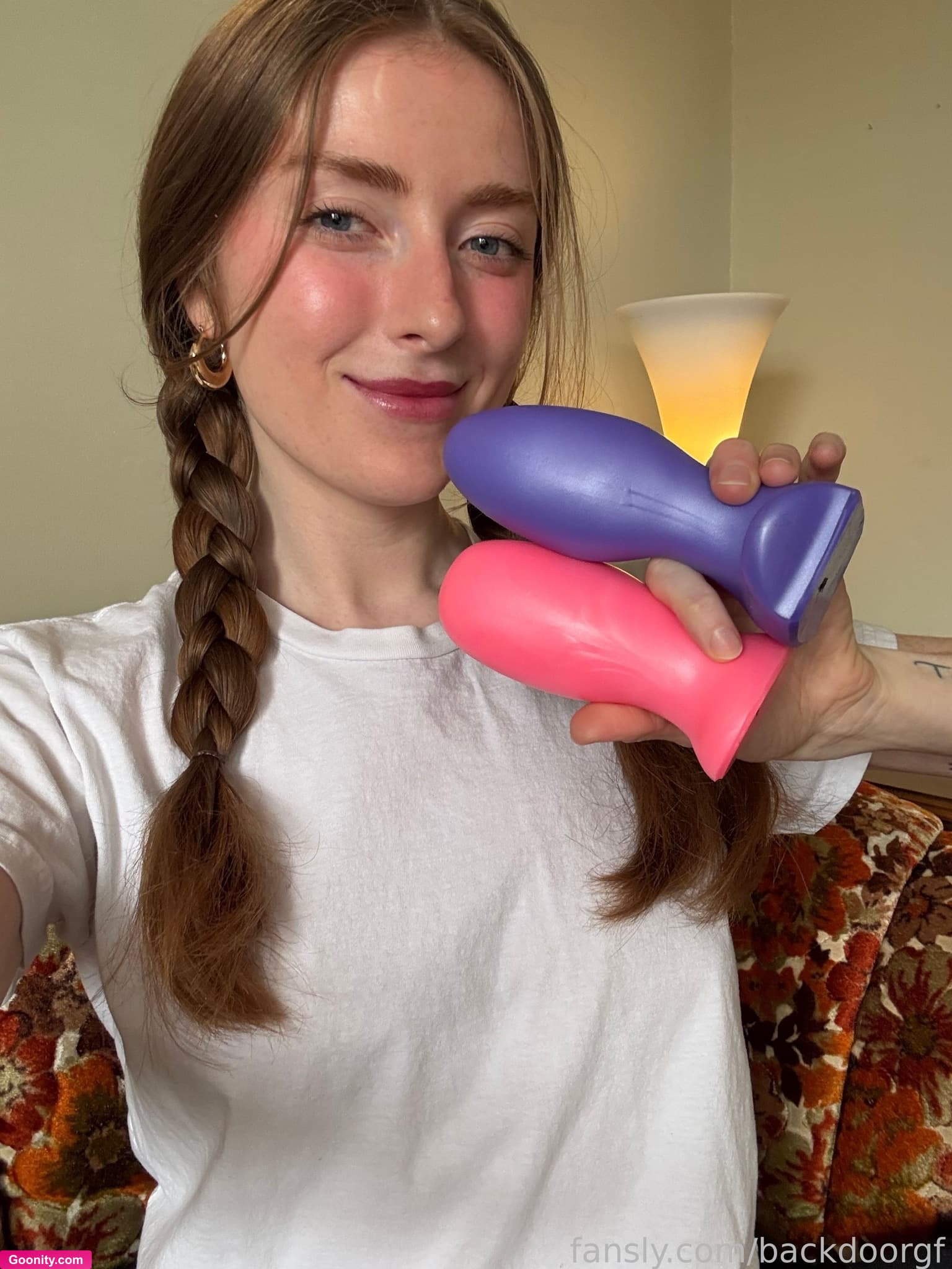 Lola Grant on OnlyFans - Hope you’re having a good day so far 😘 I had so much fun filming a 20 minute video shitting out a bunch of butt plugs 🤭💦 also paddled my ass so hard with this leather paddle, it looked so sexy to have my ass bright red and stuffed with these huge plugs!! ALSOOOOO my FIRST EVER DAP is posting TONIGHT!! So excited for you guys to see it, and thank you sooooo much to those who got it early and gave me your feedback 😘 I love hearing what your favorite parts are 😇 #selfie #toys #buttplug #sfw #r