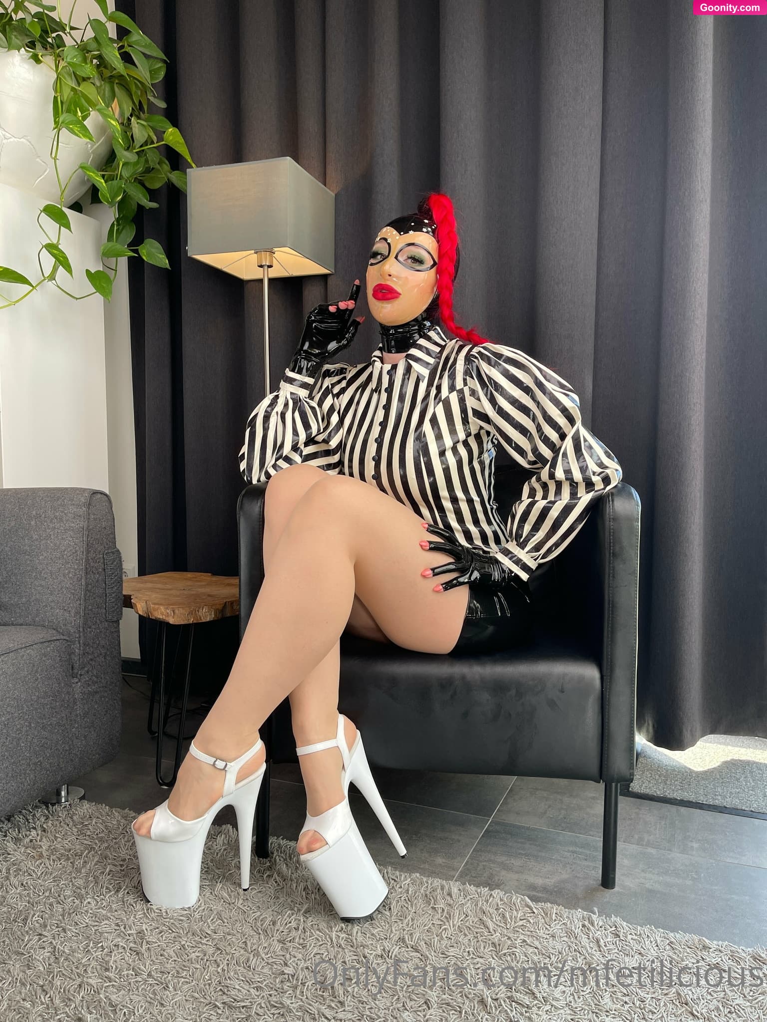 Miss Fetilicious on OnlyFans - Lounging around at Sauerland weekend in my stylish black and white latex.