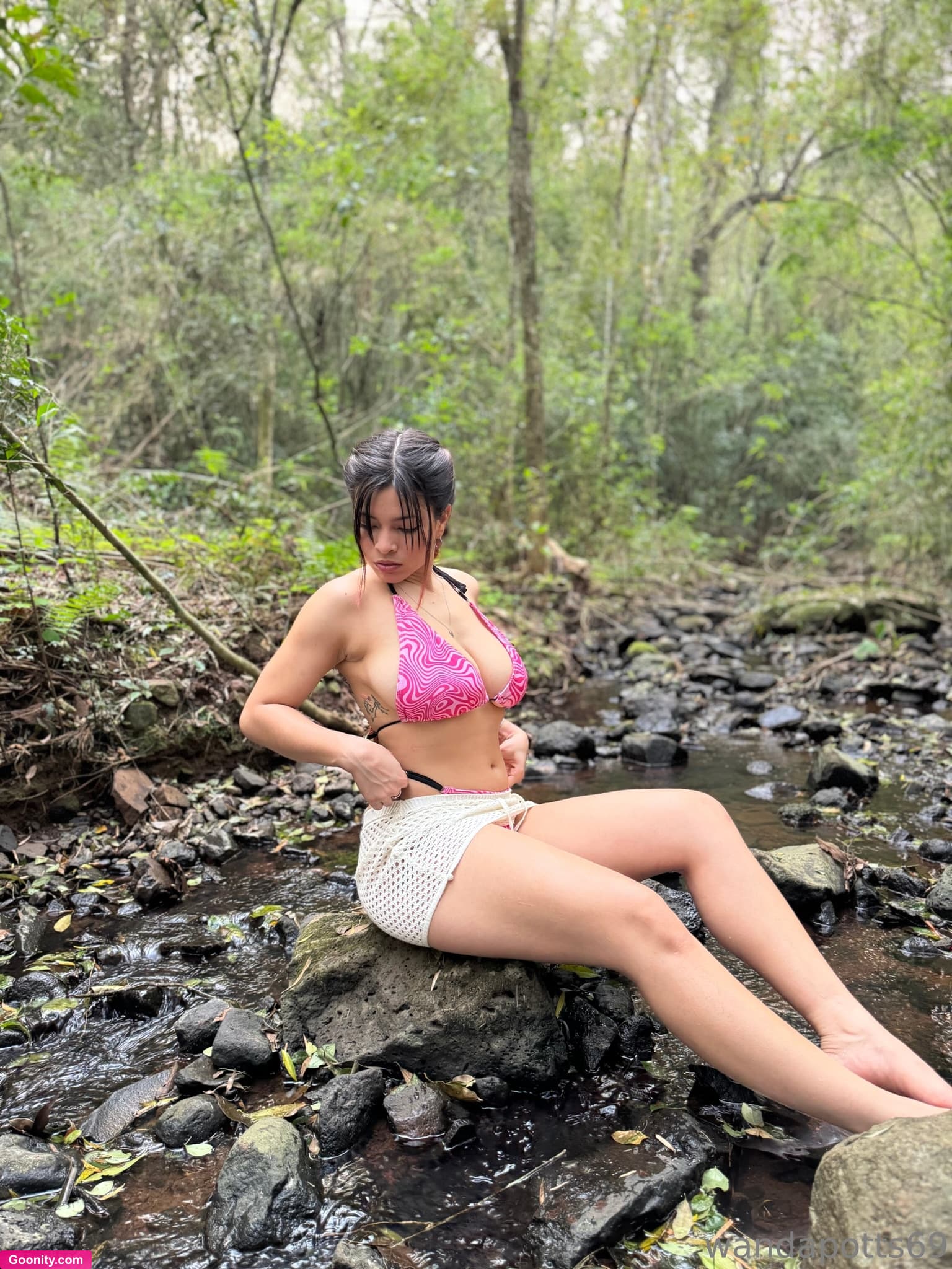 ✨Wanda Potts ✨ on OnlyFans - 1or 2.?