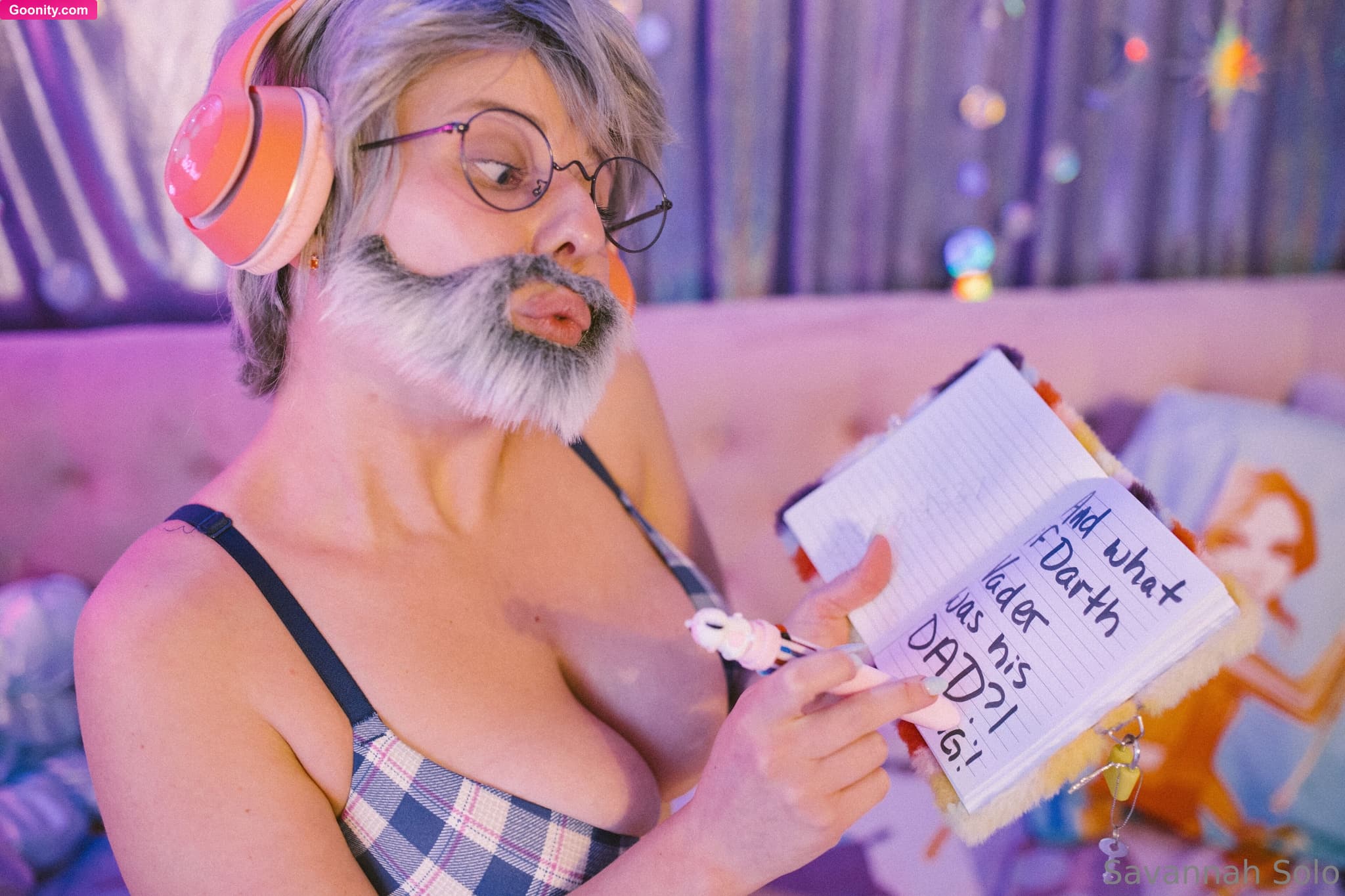 Savannah Solo on OnlyFans - I am the world's most forgetful ding dong so here is the entire rest of my George Lucas photoshoot. You can't forget to continue to post your photoshoot if you post the whole thing at once!!! 🤪