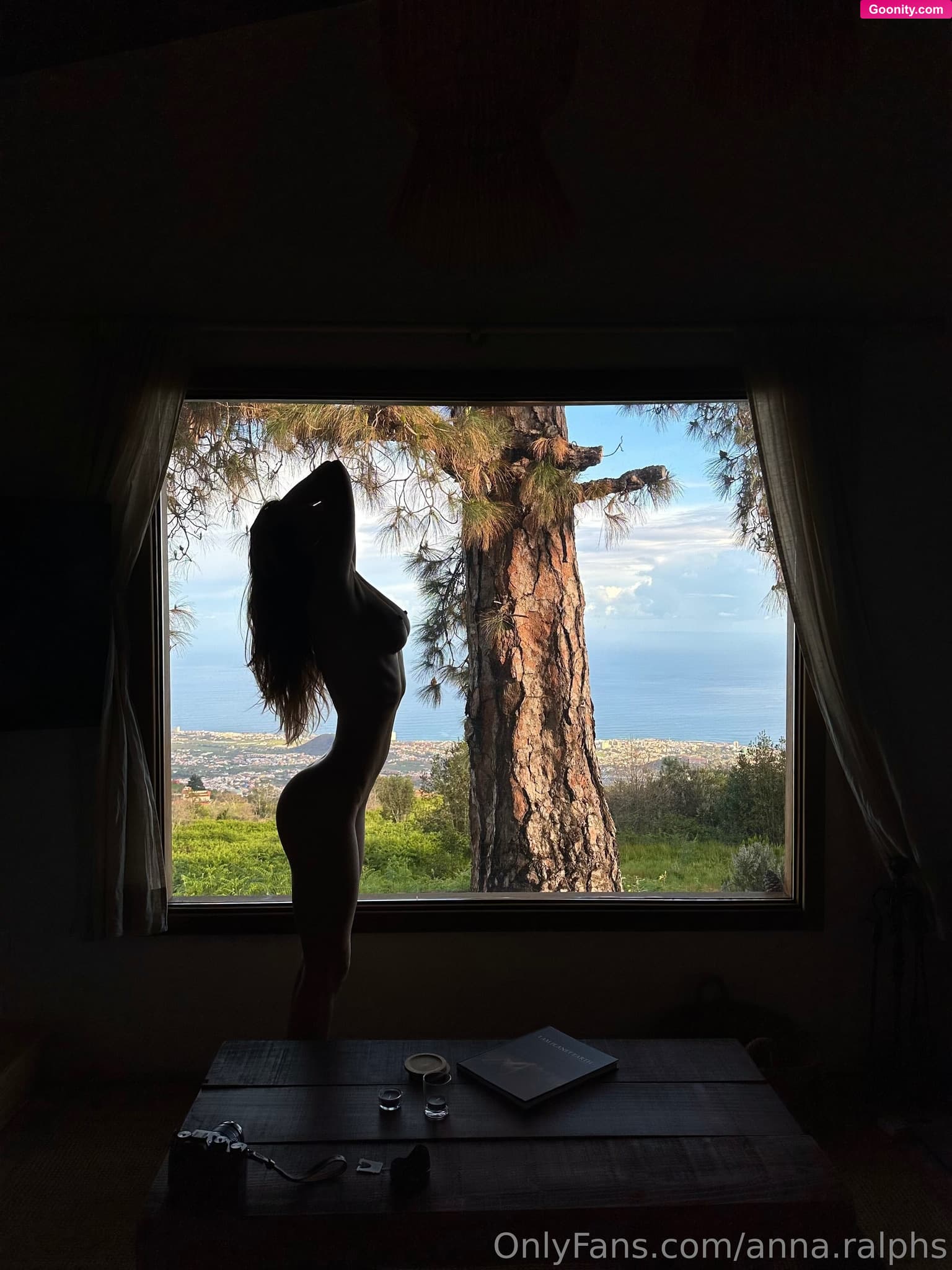 Anna Ralphs on OnlyFans - Morning , guys 🌿