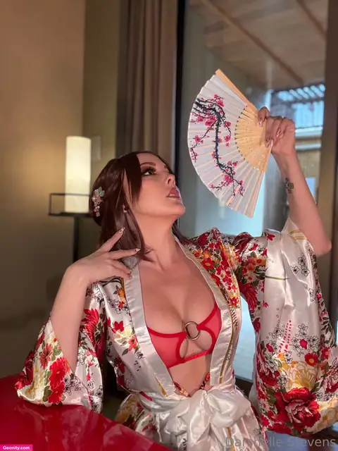 Darshelle Stevens photo 151