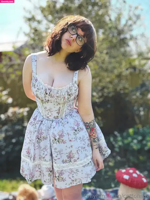 Alice CottonSox photo 21