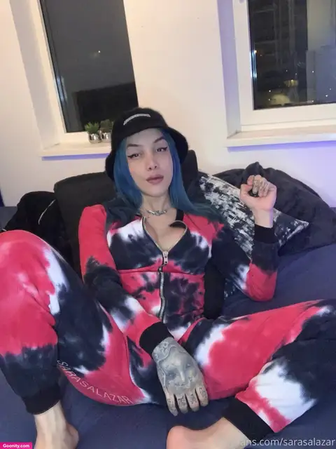 𝕊𝕒𝕣𝕒 𝕊𝕒𝕝𝕒𝕫𝕒𝕣 🐺 photo 62