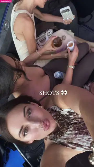 Yesjulz photo 11