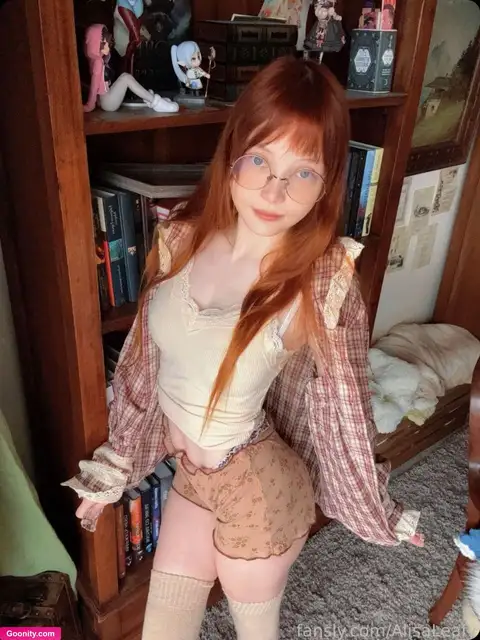 Alisa Leafy photo 190