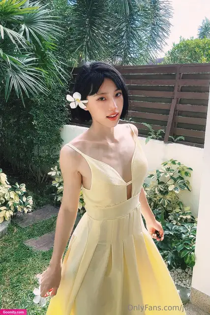 June Liu SpicyGum photo 175