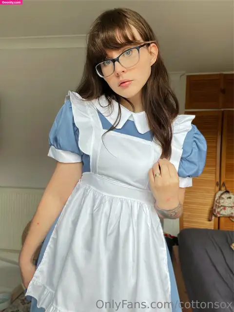 Alice CottonSox photo 404