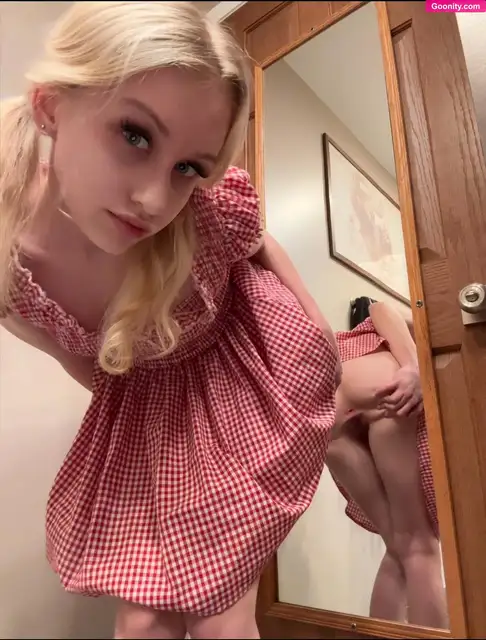 Phoenix Tate photo 10
