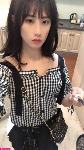 Suki Trans photo 102