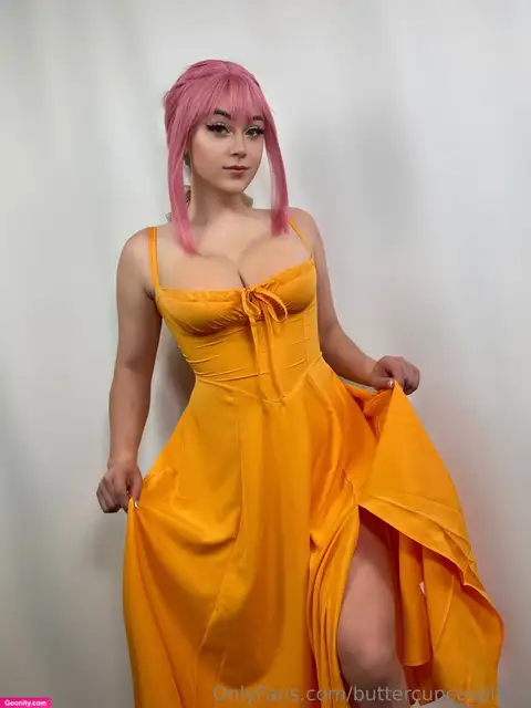 Buttercup Cosplays photo 8