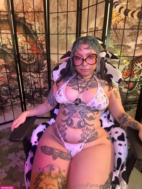 oni premium photo 122