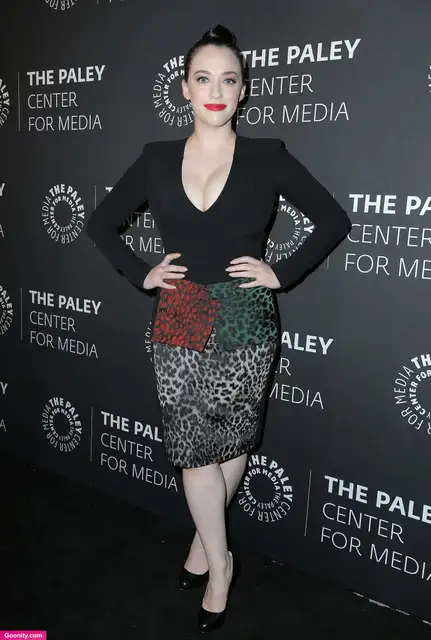 Kat Dennings photo 139
