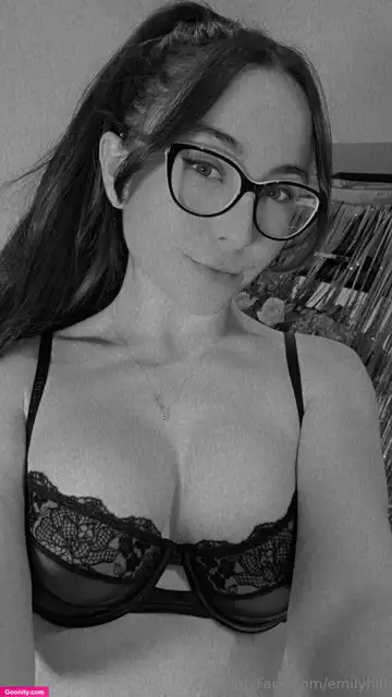 Emily Hill photo 69