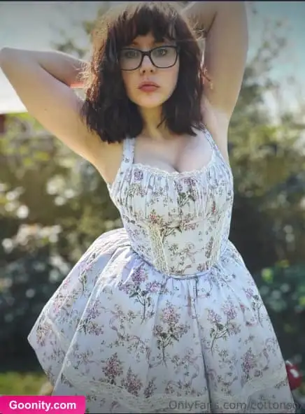 Alice CottonSox photo 475