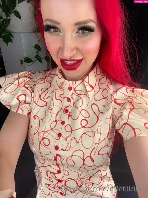 Miss Fetilicious photo 98