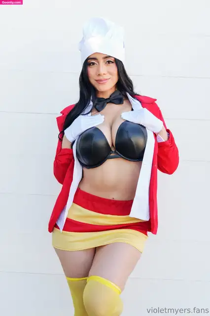 Violet Myers photo 5