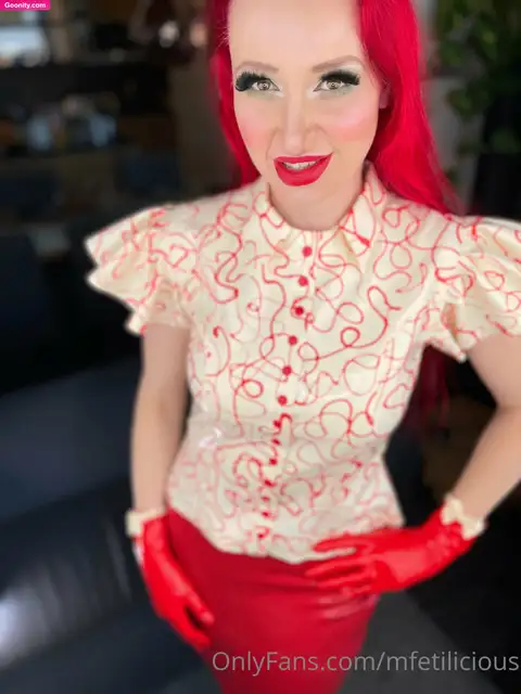 Miss Fetilicious photo 90