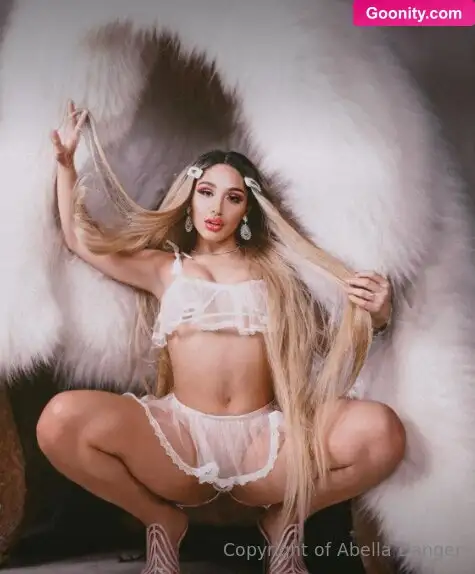 Abella Danger 🔥 photo 1