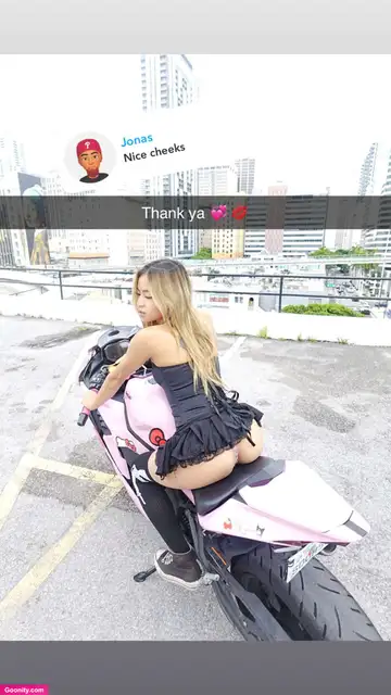 Meikina Buechele Bare Ass On A Pink Motorcycle Nude OnlyFans Photo