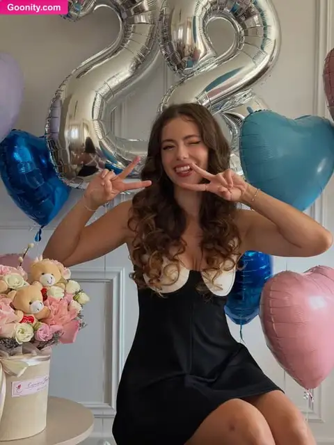 Gil Liany Curvy Body In A Black Dress Nude Instagram Photo