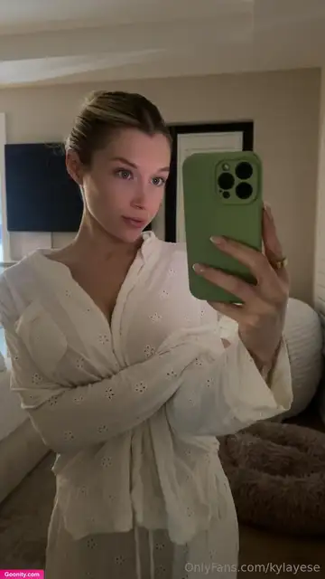 Kyla Yesenosky photo 101