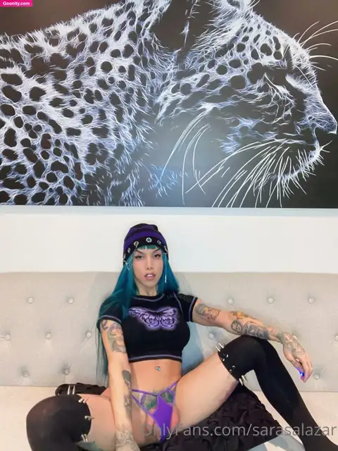 𝕊𝕒𝕣𝕒 𝕊𝕒𝕝𝕒𝕫𝕒𝕣 🐺 photo 25