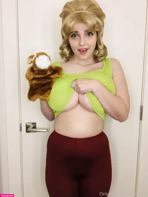 Codi Vore photo 162