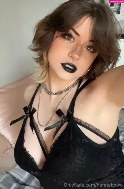 hannah photo 99