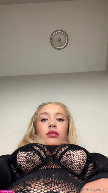 Lizzy Wurst - Çıplak Sızdırılmış Fotoğraf 30