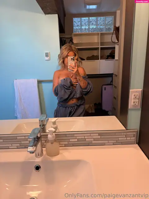 Paige VanZant photo 16