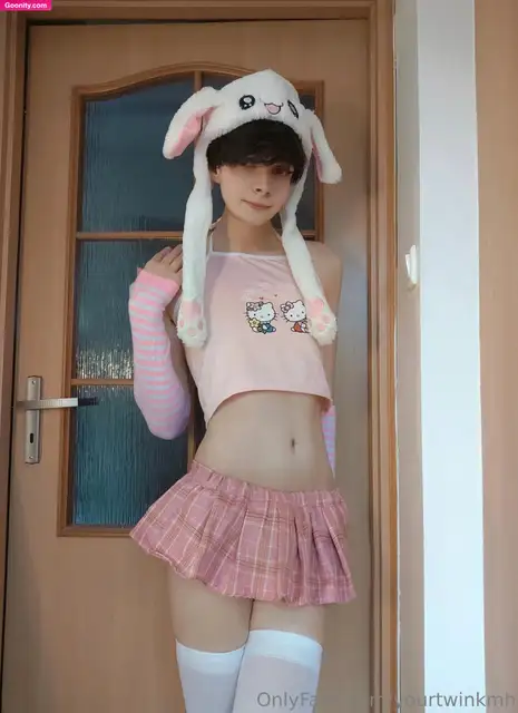 YourTwink photo 80