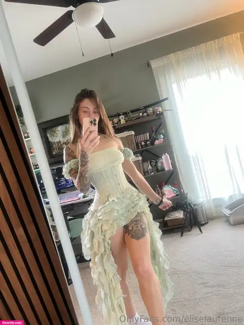 Elise Laurenne photo 94