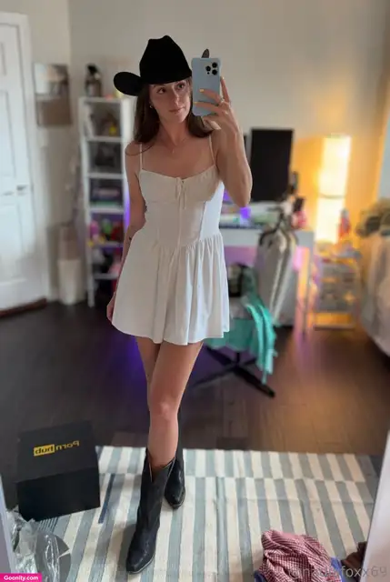 Nadia Foxx 🦊 photo 78