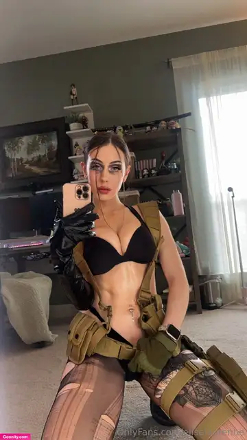 Elise Laurenne photo 118