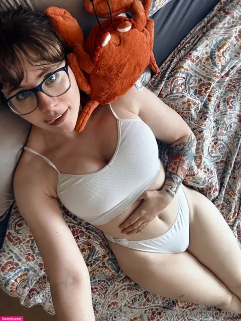 Alice CottonSox photo 363