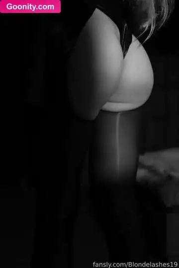 Blondelashes19 photo 115