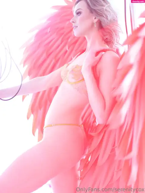 Serenity Cox photo 68
