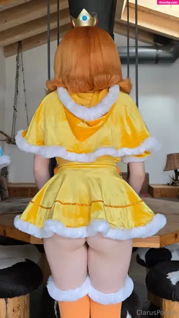 Clarus Polaris Bare Ass In Yellow Cosplay Nude OnlyFans Photo