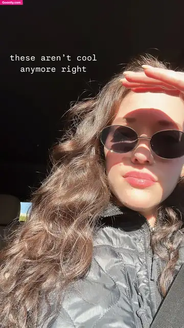 Kat Dennings photo 96