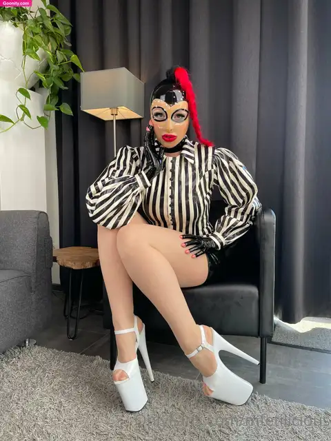 Miss Fetilicious photo 30
